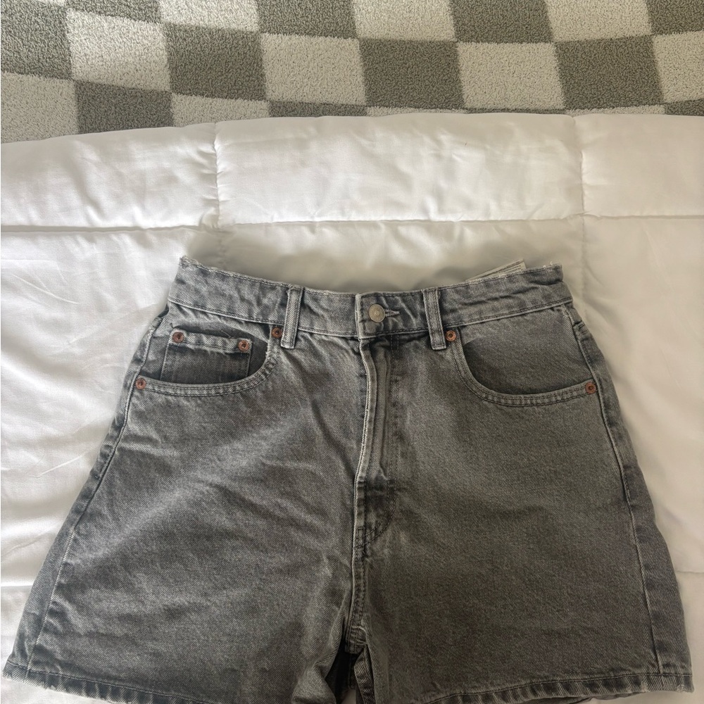 Zara Gray Denim Shorts